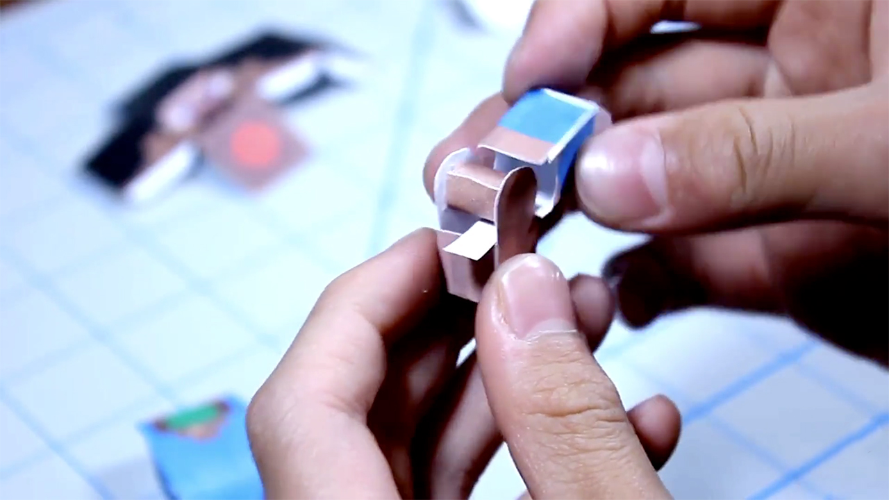 我的世界:国内狂人用纸制作史蒂夫,结构简单还能动,想拥有吗?