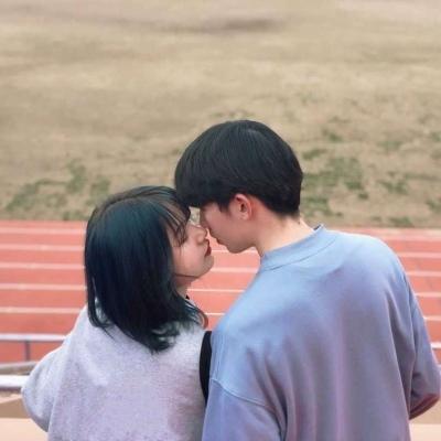 甜到上头的情侣网名霸气恩爱符号很亲昵-可爱点