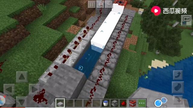 《我的世界》里面红石大炮怎么做？有两种方法，第二种更可行