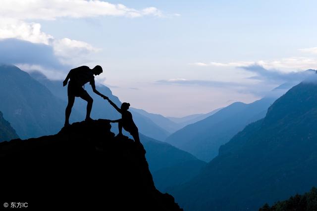 耗费5年，研究了177位亿万富豪，他总结出这13条受益匪浅的习惯！