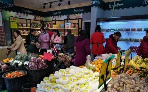 新开的水果店这样做，轻易打败两家老店，月收入高达10万