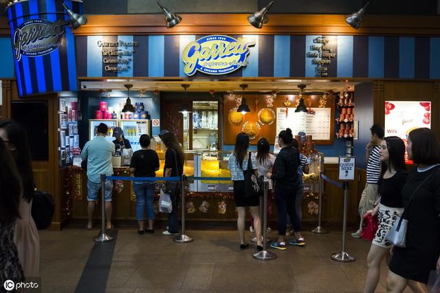 吸引客流的十大定律，不怕你没有客源，生意不红火，只怕你不学习