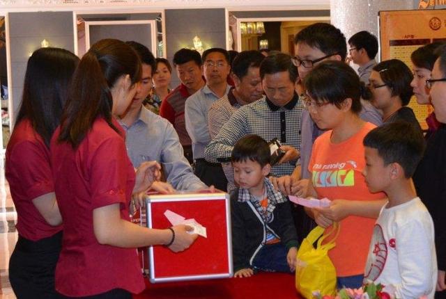 实体店生意差，教你5个简单的促销手段，顾客主动送上门