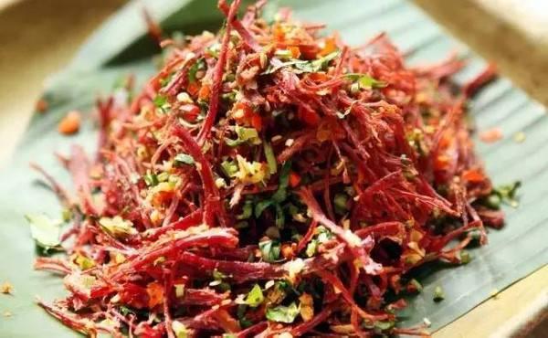 重庆小伙儿6万元开始创业之路，现有上亿元产业链