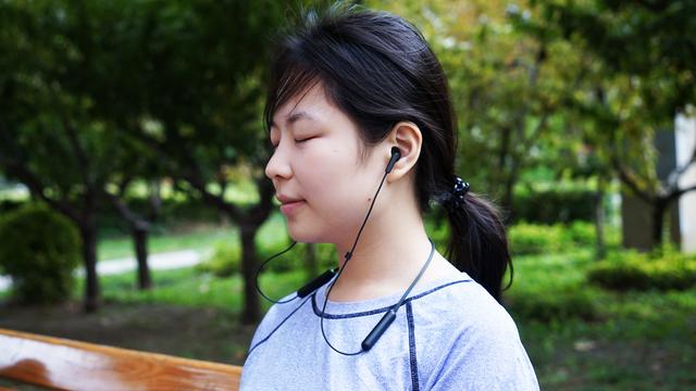 三年磨一剑！酷我K3智能蓝牙音乐耳机上手，性价比没得说