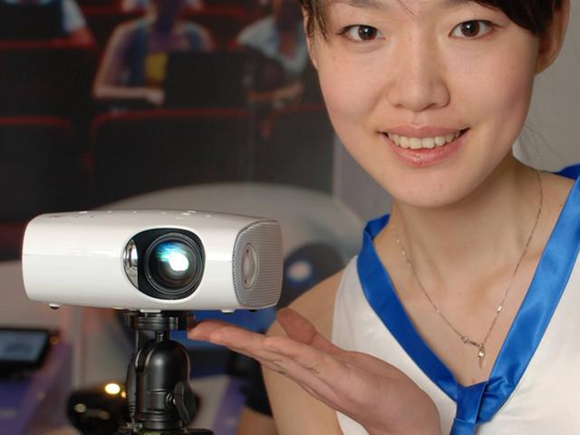 家用微型投影尺寸不要太小