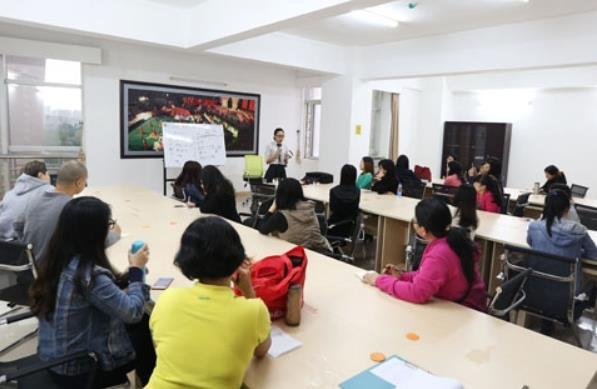 农村90后李传帅的创业故事