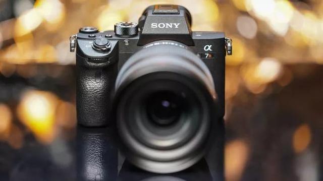 2019年微单相机购买指南：推荐这8款，满足各种预算