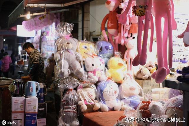 摆地摊卖东西的技巧，新手如何摆地摊