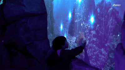 花生数字：展厅设计里的黑科技——墙面互动投影技术