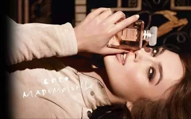 奢侈品文案，把奢侈刻入人心