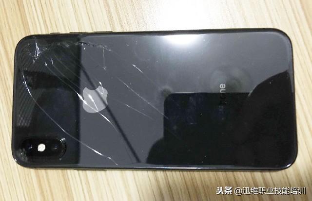 iPhone X后盖玻璃摔碎了能单独更换吗？想知道就告诉你方法