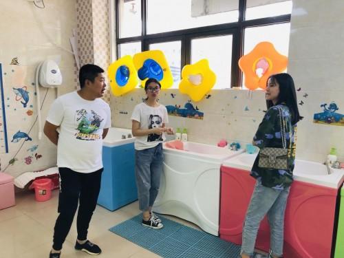 90后宝妈创业加盟哪个行业品牌好？上海优家宝贝母婴加盟店值得加盟吗？