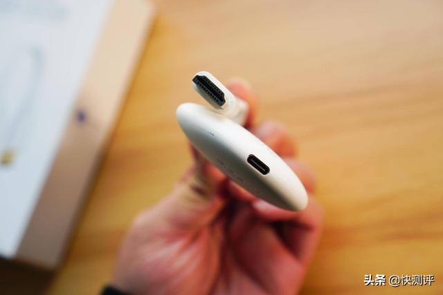小巧便携功能多，海备思高清无线投屏器使用体验