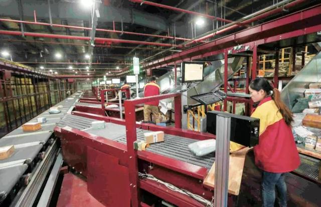 业内人士分析：中国物流行业的四大发展趋势