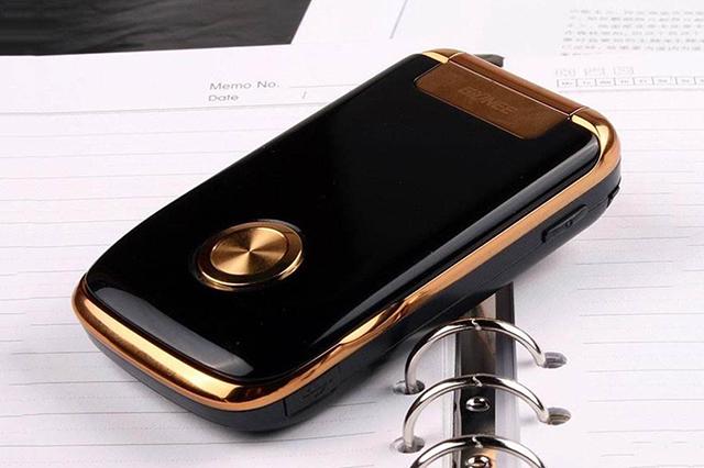 跟上时代不落伍，适合老人使用的智能手机选购指南