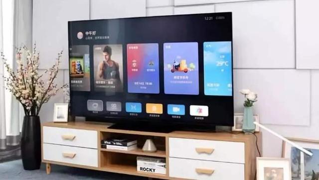 开卖一个月，搭载鸿蒙的华为电视差评如潮：应用少、安装慢