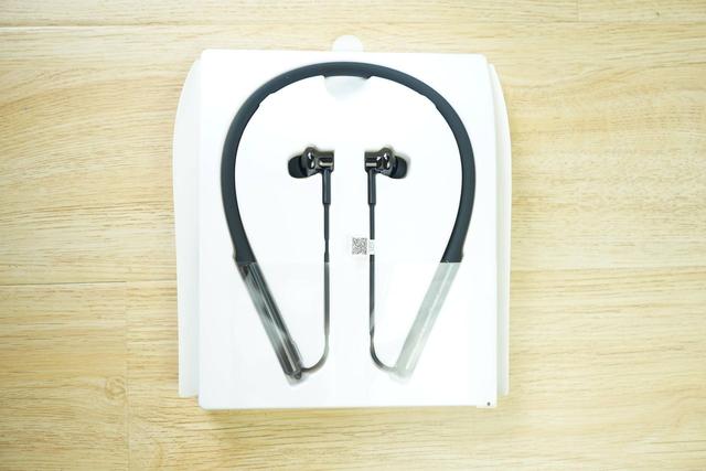 小米降噪项圈蓝牙耳机评测：一个缺点，五个优点