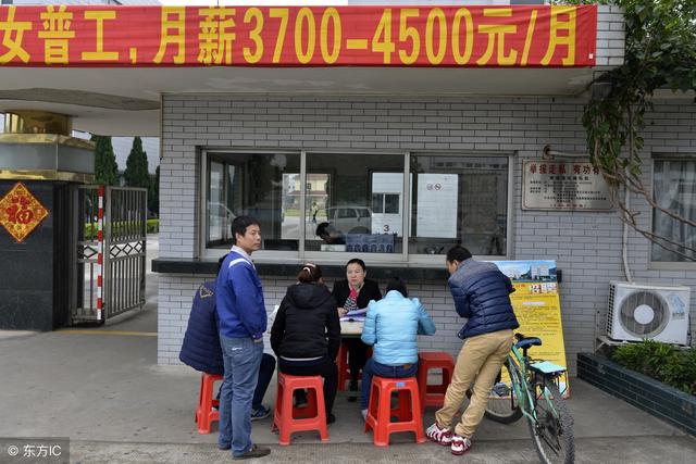 记考勤工时自动计算工资软件哪个好？资深HR告诉你！