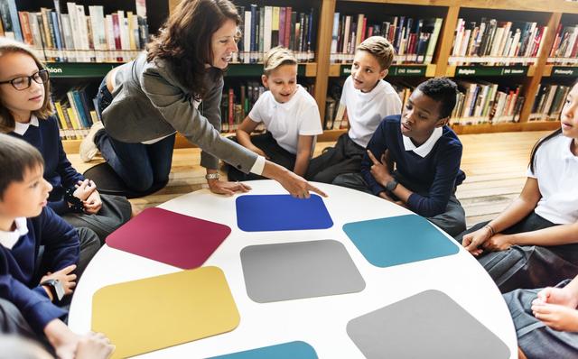 川普再次发放4800亿，带动1000w跨境卖家爆单，新手如何跟着赚？