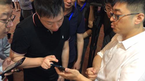 5G下云盘上传速度快快快！实测：传输速率600Mbps以上