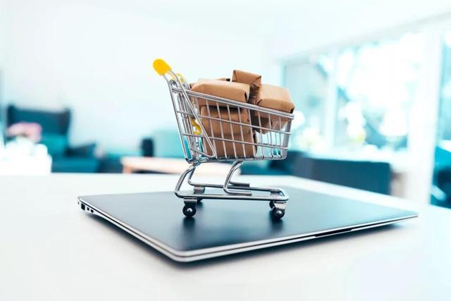 “是租金把我们干倒了！”实体店慢慢倒闭的原因，租金还是电商？