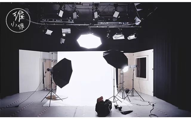 大二学生 如何靠副业月入3万？