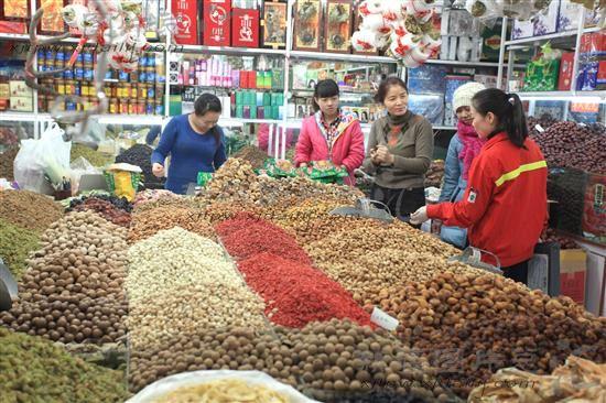 过年前后摆摊卖什么最挣钱，这几个不起眼小生意，让你轻松把钱赚