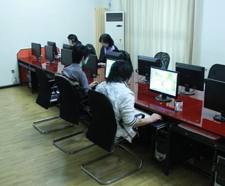 玩网络游戏如何赚钱 教你六大赚钱方式