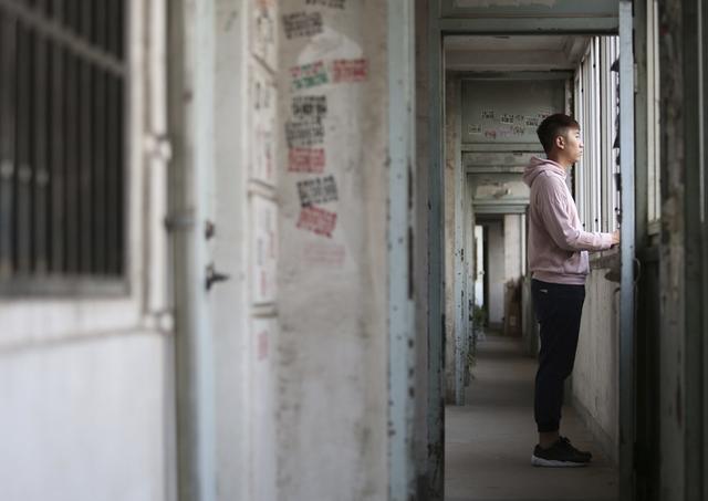 那些月入过万却不起房的90后们，还有必要呆在一线城市吗？