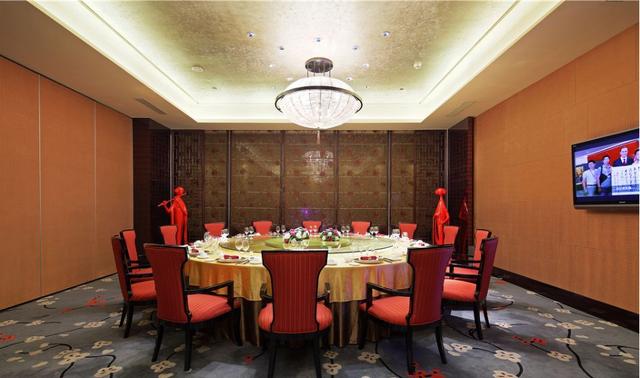 在浙江，哪些行业挣钱最多，各位网友怎么说？