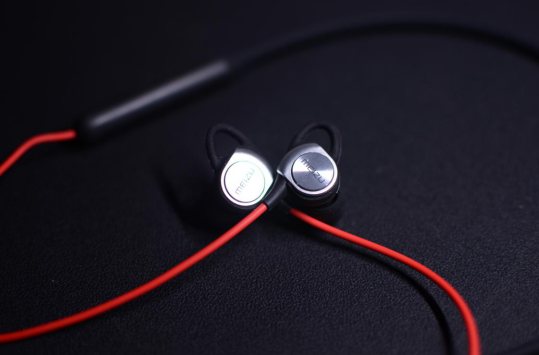 无线蓝牙耳机什么牌子好？音质一流的四大品牌