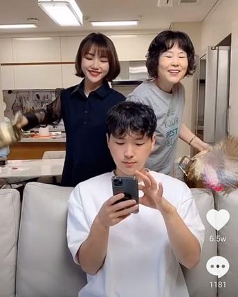 全网粉丝647万，一场直播销售额高达40万，背后三招引发深思