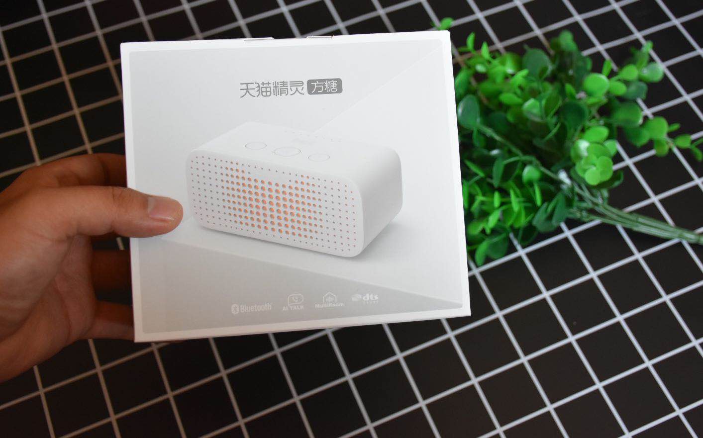 能听能说还能打电话，天猫精灵方糖R新品功能都有啥？