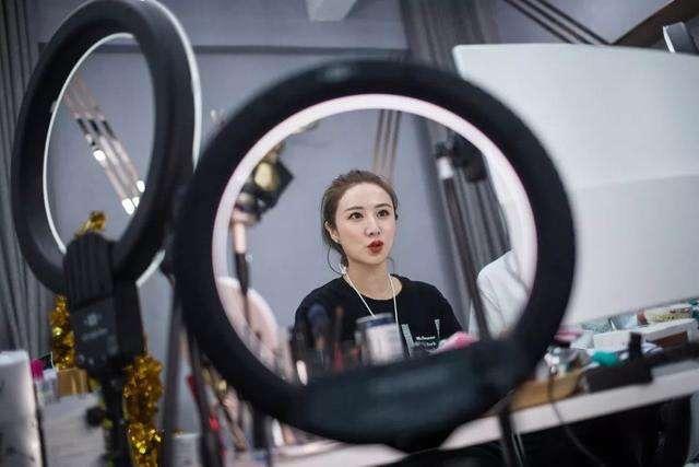 是一阵风还是一个“风口”？直播带货浪潮凶猛，人人直播时代到来