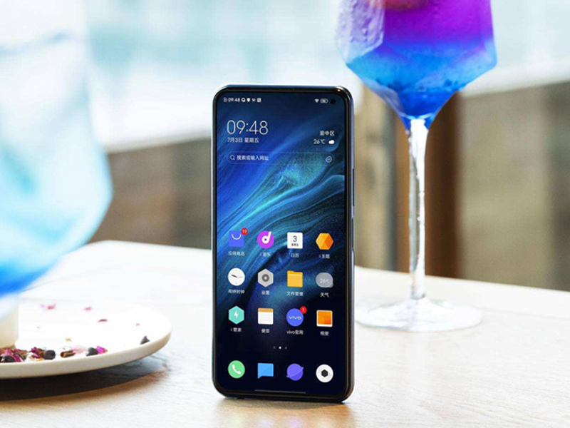 适合父母用的4款智能手机，用三五年没问题，高内存才是王道