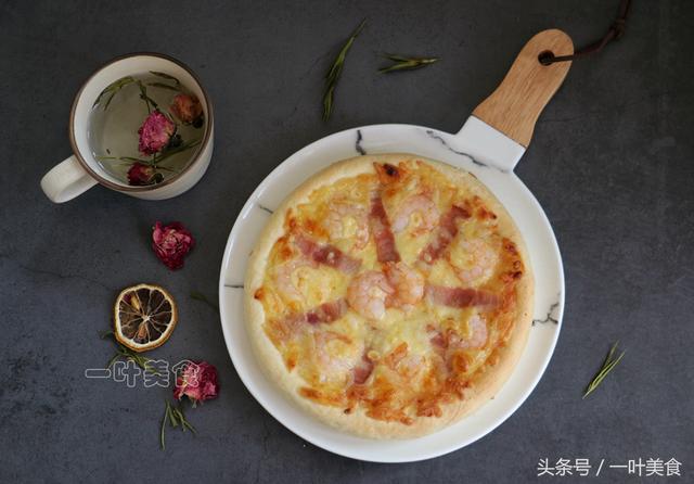 百分百成功的披萨配方，做法简单，大人孩子都爱吃！