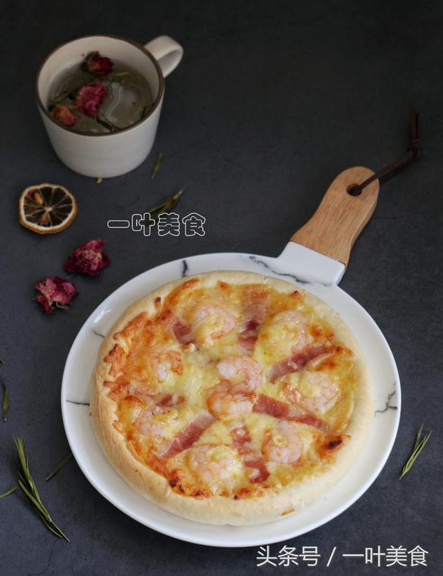 百分百成功的披萨配方，做法简单，大人孩子都爱吃！