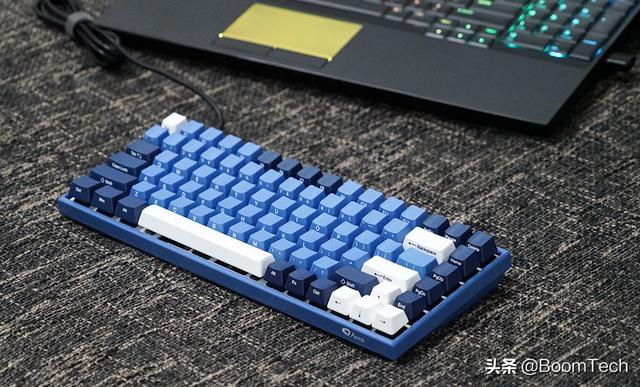 桌面上的海岸线 AKKO 3084SP海洋之星机械键盘开箱体验