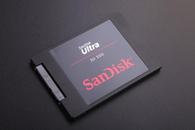 闪迪/西数同时推3D NAND SSD！两款1TB新品首测