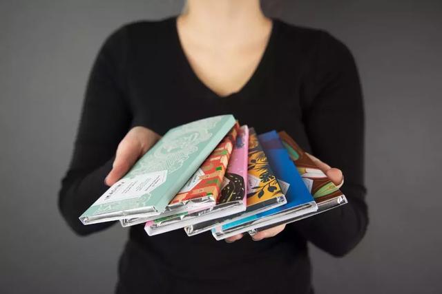 巧克力包装设计的不是产品盒子，而是一个“吸金神器”