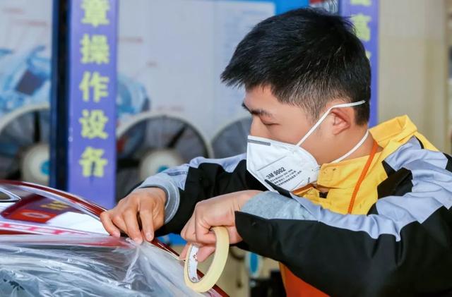 在外打工焦虑又迷茫！学什么技术好赚钱？