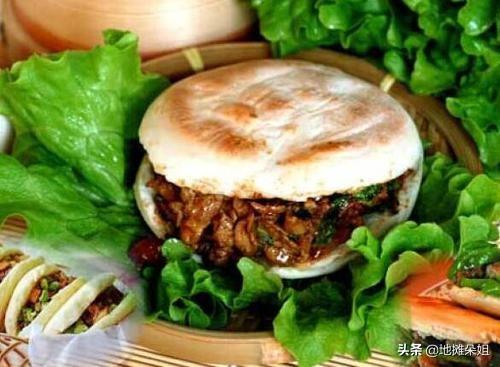 摆地摊卖什么赚钱？地摊10年经验告诉你，如何选摆摊项目