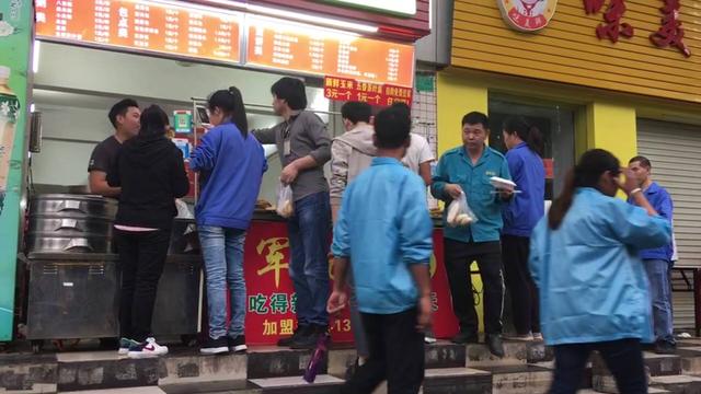 广东东莞：“一间普通早餐店”！如何做到年赚30万？的是什么技巧