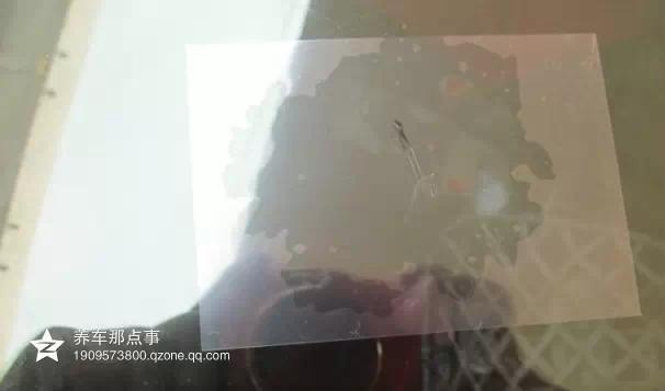 玻璃裂了！别发愁，自己动手就可以修复！