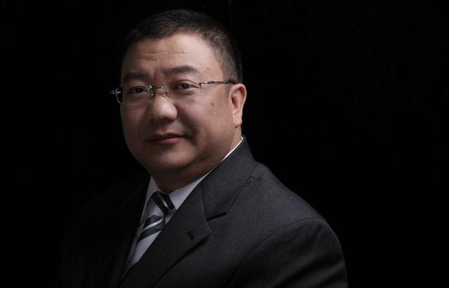 欠债22.7亿，陆正耀遭瑞信“讨债”！瑞幸咖啡股权还能保全吗？