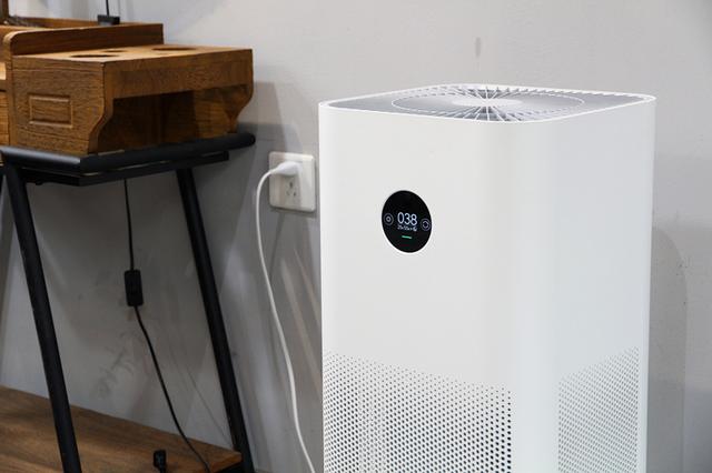 米家空气净化器深度体验！超高性价比让友商“无地自容”？