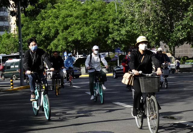 月底前，北京这三家共享单车早晚免费骑行半小时