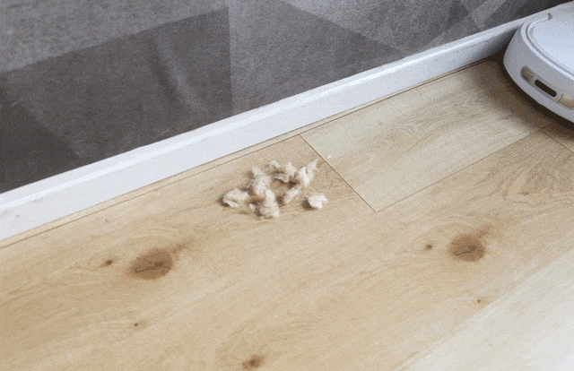 噱头还是痛点？首款“自清洁拖布”机器人评测