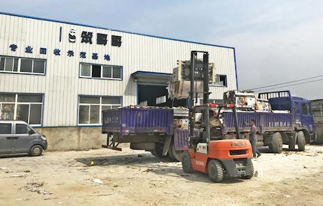 她是海归创业者，做废旧回收平台，月销售额上千万元